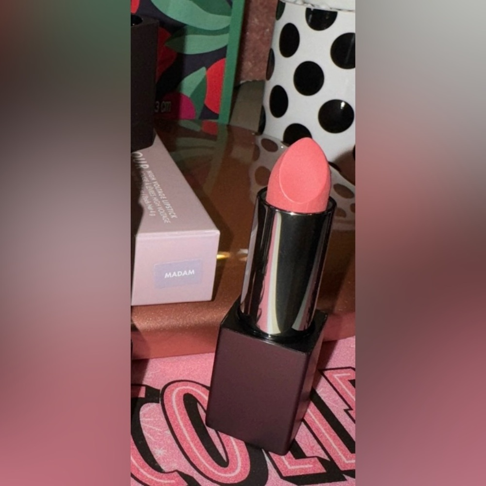 Vapour Beauty High-Voltage Lipstick 💄